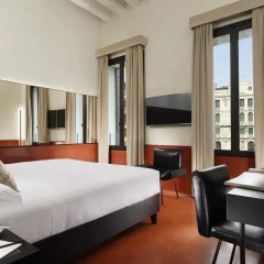 Hotel LOrologio 4* Улучшенный номер с различными типами кроватей фото 5