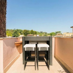 Отель Garibaldi Roof Garden Италия, Рим - отзывы, цены и фото номеров - забронировать отель Garibaldi Roof Garden онлайн балкон