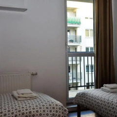Отель Fieldorfa Home Варшава комната для гостей