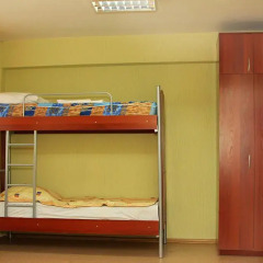 Hotel Millenium Кровать в мужском общем номере с двухъярусными кроватями фото 2