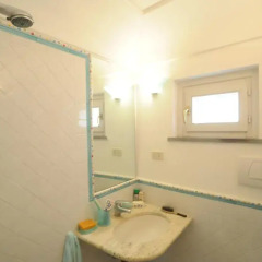Отель La Terrazza Di Minori Минори ванная