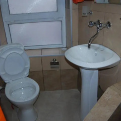 Отель Avenue18 Грузия, Тбилиси - отзывы, цены и фото номеров - забронировать отель Avenue18 онлайн ванная