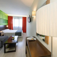 Apart-Hotel Serrano Recoletos комната для гостей фото 3