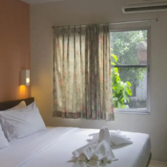 Отель Khaosan Holiday 3* Стандартный номер с различными типами кроватей