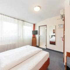 Novum Hotel Flora Düsseldorf 4* Стандартный номер с различными типами кроватей фото 5