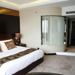 Отель Mercure Shanghai Royalton 4* Стандартный номер с различными типами кроватей фото 5