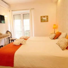 Отель Guest House Lisbon Terrace Suites II 3* Полулюкс с различными типами кроватей фото 10