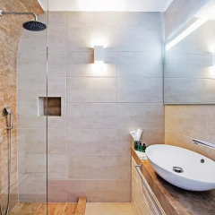 Отель Athina Luxury Suites 4* Люкс повышенной комфортности с различными типами кроватей фото 19