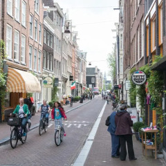 Отель Bed and Breakfast Jordaan Corner Нидерланды, Амстердам - отзывы, цены и фото номеров - забронировать отель Bed and Breakfast Jordaan Corner онлайн спортивное сооружение