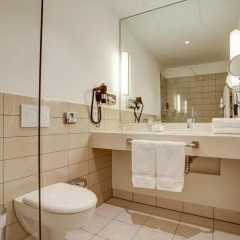 FourSide Hotel Braunschweig 4* Улучшенный номер с различными типами кроватей