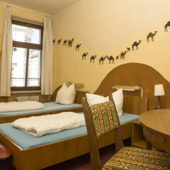 Lollis Homestay - Hostel Стандартный номер с различными типами кроватей (общая ванная комната) фото 8