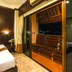 Отель Azhotel Patong сауна