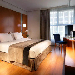 Hotel Exe Plaza 4* Стандартный номер с двуспальной кроватью