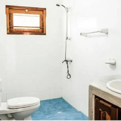 International Beach Hotel & Restaurant 2* Люкс с различными типами кроватей фото 3