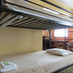 Отель Downtown Value Inn Кровать в общем номере с двухъярусной кроватью фото 10
