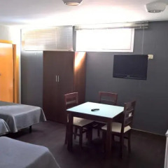Отель Hostal T4 в номере фото 2