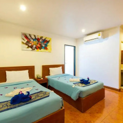 Inn Patong Hotel Phuket 3* Семейный номер Делюкс с двуспальной кроватью фото 11