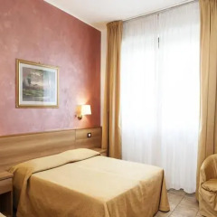 Astor Hotel 3* Стандартный номер с двуспальной кроватью фото 4