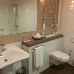 Отель Mercure Marijampole 4* Улучшенный номер с двуспальной кроватью фото 4