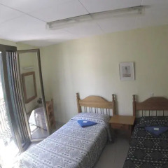 Отель Hostal Nilo Стандартный номер с 2 отдельными кроватями (общая ванная комната) фото 4