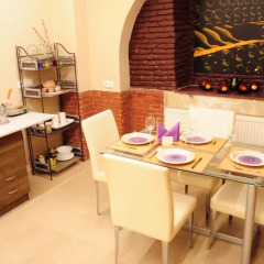 Отель Old Tbilisi Home with Sunny Terrace в номере