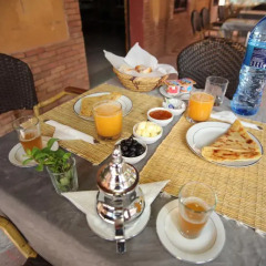 Отель Riad Amlal Марокко, Уарзазат - отзывы, цены и фото номеров - забронировать отель Riad Amlal онлайн питание