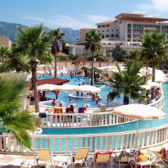 Hotel Mediteran Conference & Spa resort бассейн