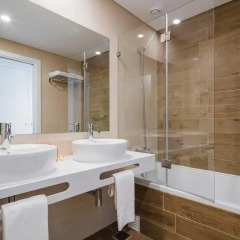 Отель MH Peniche 4* Стандартный номер разные типы кроватей