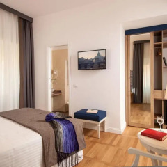 Floris Hotel 3* Улучшенный номер с двуспальной кроватью фото 7