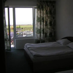 Отель Galina Guest House Стандартный номер фото 11
