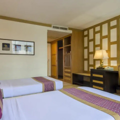 Tarntawan Place Hotel Surawong Bangkok 4* Номер Делюкс фото 5
