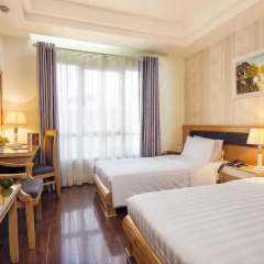 Hanoi Sky Hotel 3* Номер Делюкс с различными типами кроватей фото 2