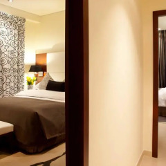 Отель Delta by Marriott Jumeirah Beach 4* Улучшенный номер с различными типами кроватей