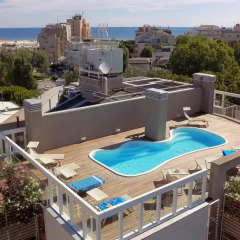 Отель Residence Delfina бассейн