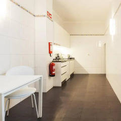 Отель Oportonow-bolhão 3* Апартаменты с различными типами кроватей фото 2