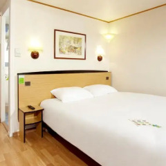 Отель Campanile Rennes Atalante 3* Стандартный номер с различными типами кроватей фото 4