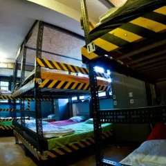 High 5 Hostel балкон