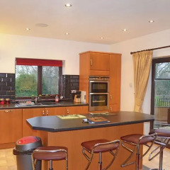Отель Paradise Lakeside Lodges в номере