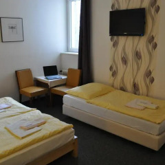 Hotel Svornost 3* Стандартный номер с различными типами кроватей фото 10