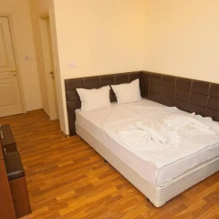 Отель Golden Rainbow Beach Aparthotel Солнечный берег комната для гостей фото 4