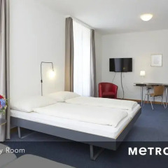 Metropole Easy City Hotel 3* Стандартный семейный номер с двуспальной кроватью фото 3
