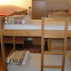 Pliskovica Youth Hostel Кровать в общем номере с двухъярусной кроватью фото 6