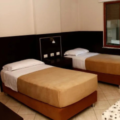 Hotel Nais Beach 3* Стандартный семейный номер с двуспальной кроватью