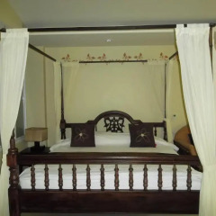 Отель Villa Thongbura спа