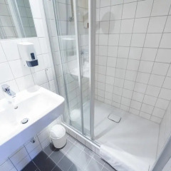 McDreams Hotel Leipzig 2* Номер категории Эконом с различными типами кроватей