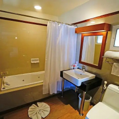 Отель Sunset Village Beach Resort 4* Бунгало Премиум с различными типами кроватей фото 11
