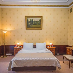 Исторический Отель Советский 4* Апартаменты с разными типами кроватей фото 6