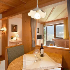 Отель Landhaus Elfi 2* Апартаменты с различными типами кроватей фото 5