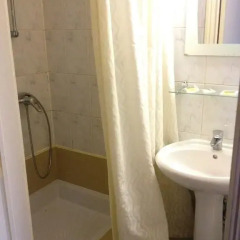 Отель Hôtel Stalingrad 2* Стандартный номер с различными типами кроватей фото 2