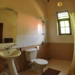 Отель Lake View Bungalow Yala ванная фото 2